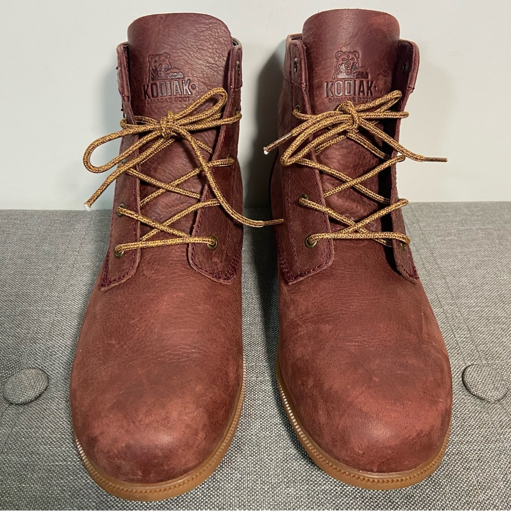 Kodiak Red Distressed Leather Ankle Boots- woman’s 8.5 - Picture 4 of 12